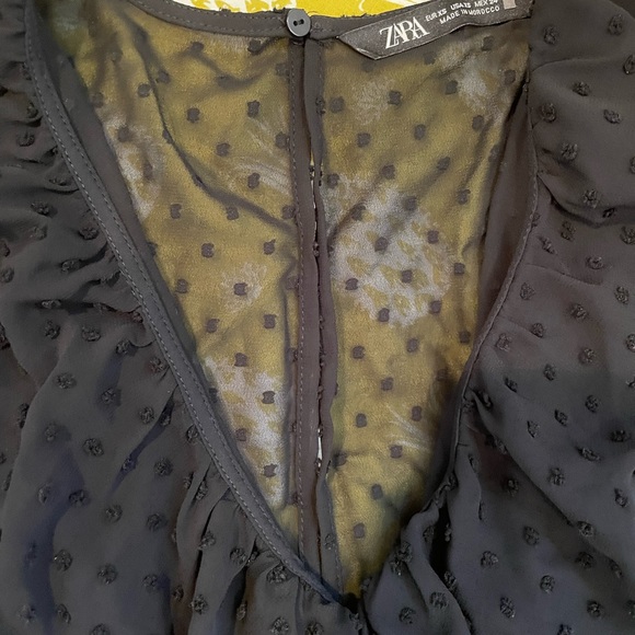 Zara Dotted Swiss Flirty Romper! - Picture 2 of 8